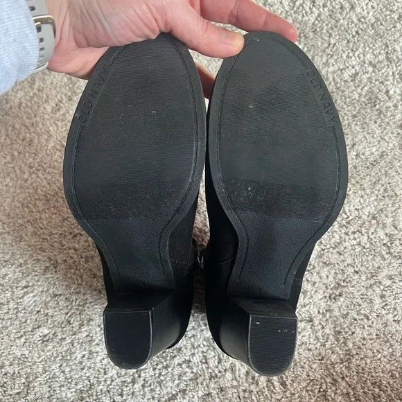 Black Ankle Boots size 9 - Picture 2 of 3